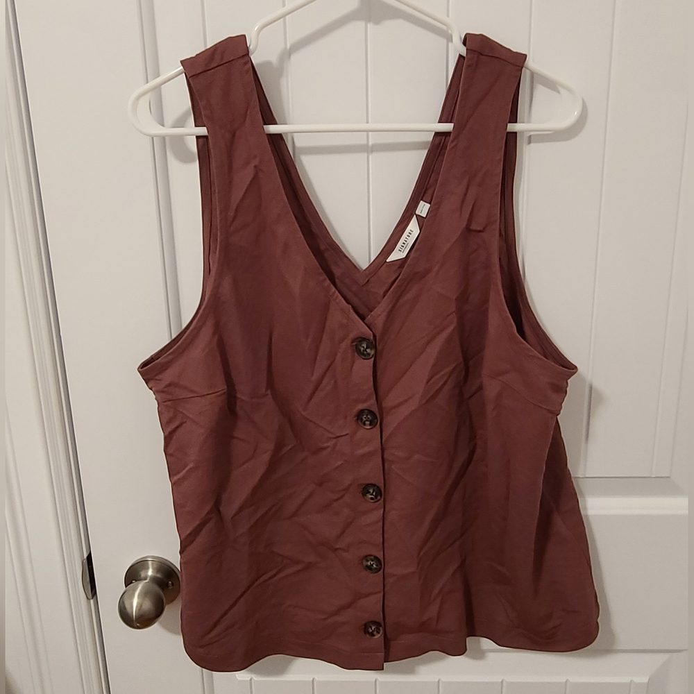 🌟NWT Button Up Tank Size XXL